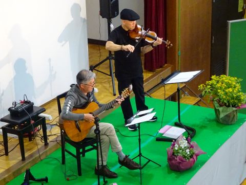 ヴァイオリンとギター