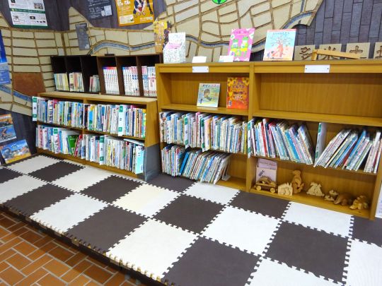 絵本コーナー
